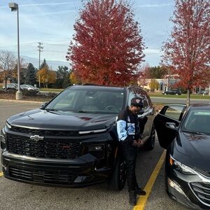 Meet your Posher, Breez